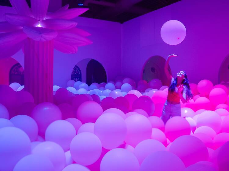 Bubble Planet brings an uplifting experience with interactive installations to Hong Kong